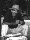 Cuba, vecchio ad Holguin