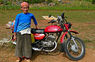 Donna di minoranza etnica thai, a Mai Chau, montagne del Nord Vietnam